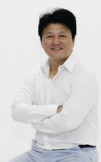 윤스토리엔터테인먼트 이미지
