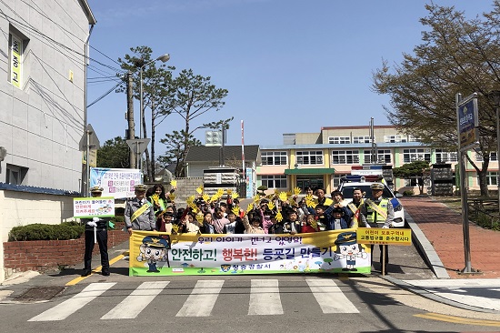 엄마손 이미지